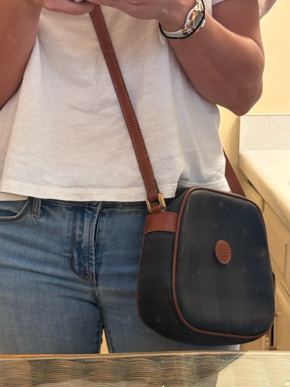 Vintage Fendi Crossbody - Picture 5 of 5